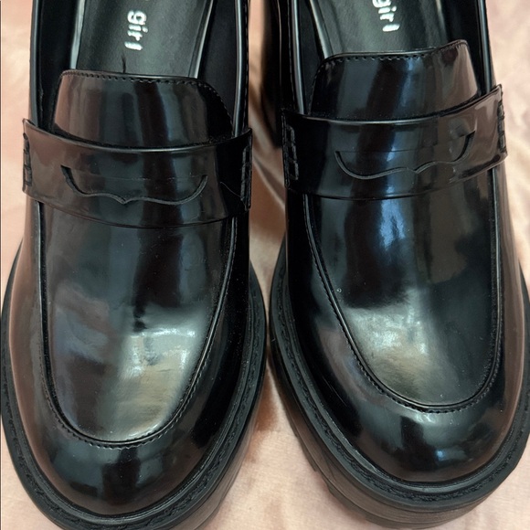 Madden Girl Glossy Black Platform Shoes - Picture 6 of 6